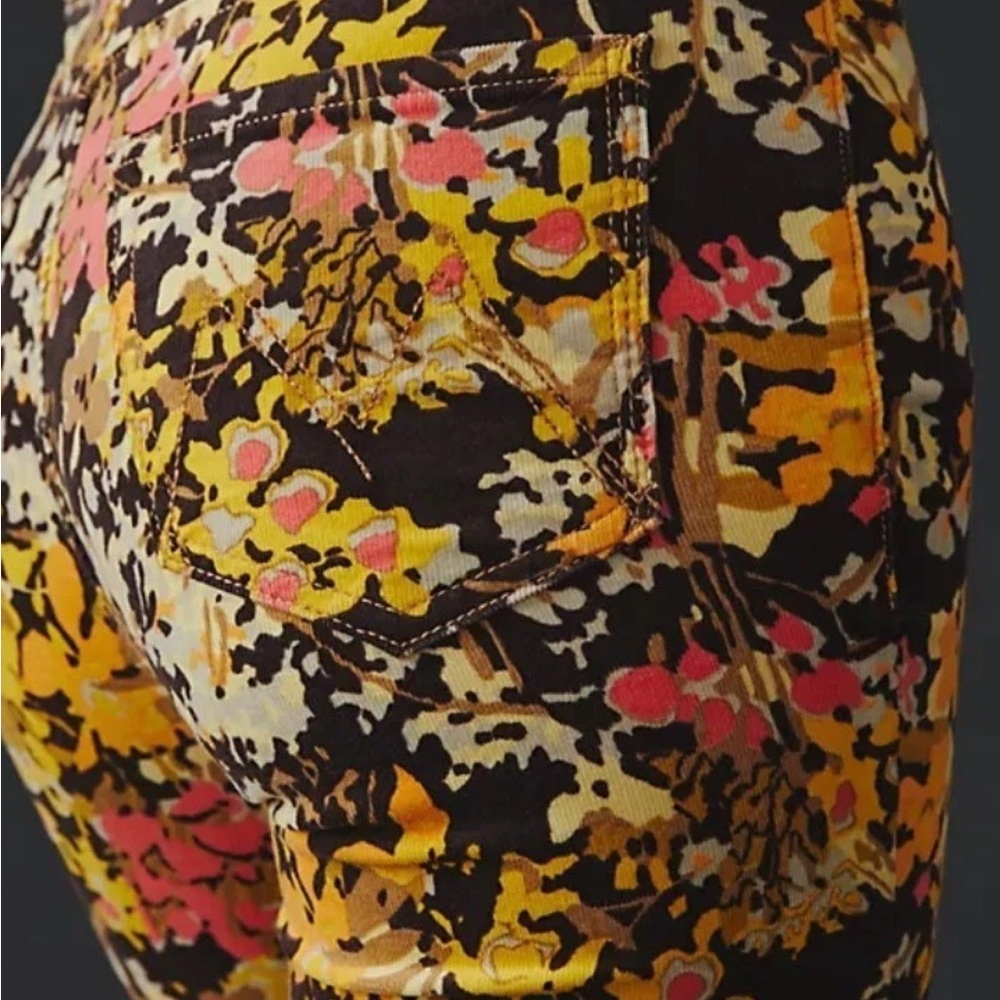 Floral Patterned Pants - Picture 4 of 13